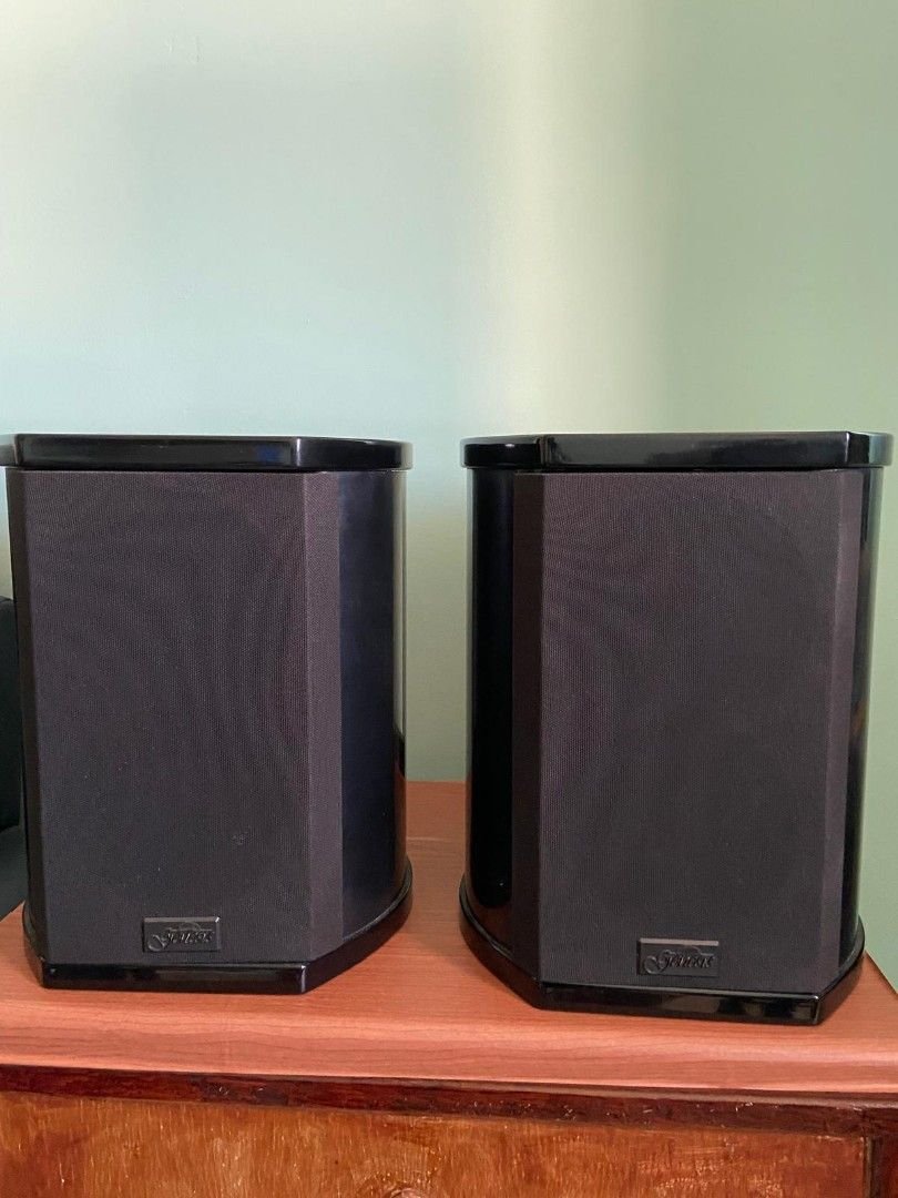 genesis_im5200_speakers_with_r_1755944633_5e6f1543_progressive Genesis IM5200 speakers