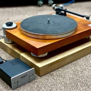 Pre Owned HiFi - New & Pre-owned Hi-Fi | SoundTribeAsia Acoustic Signature Manfred Turnturntable