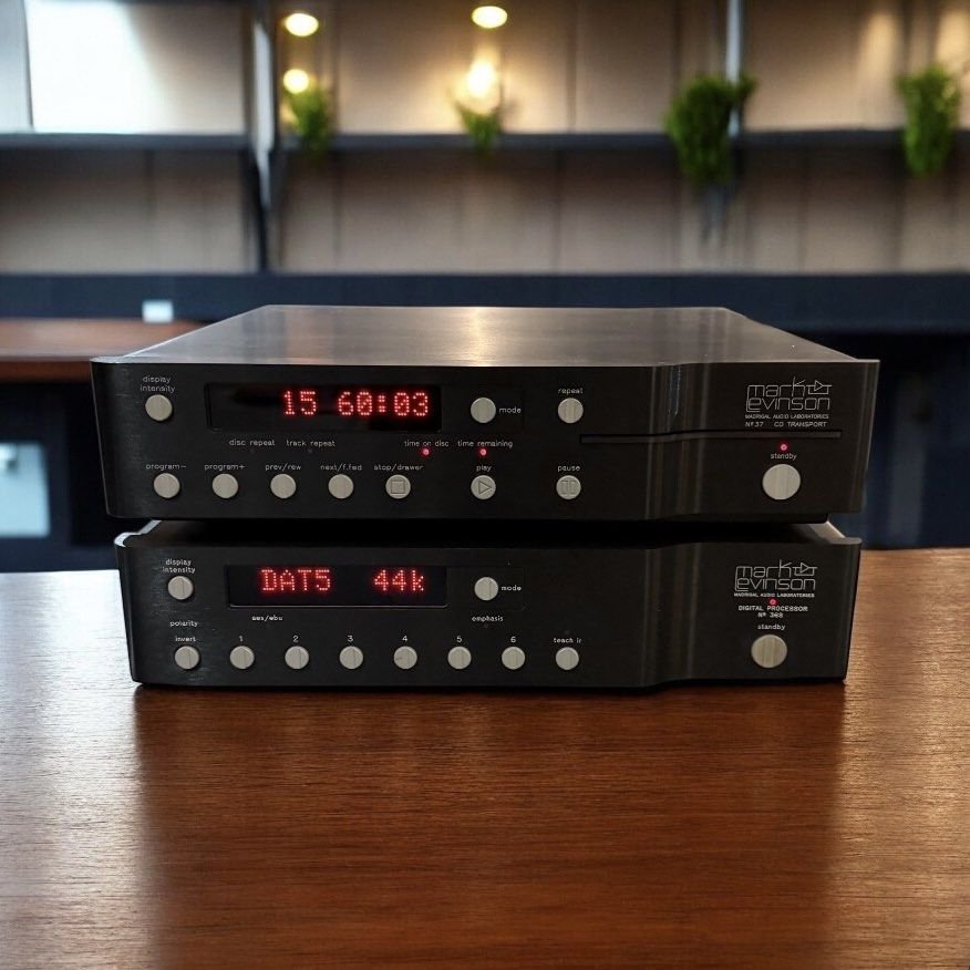 Mark Levinson No.37 CD Transport and No.36S DAC