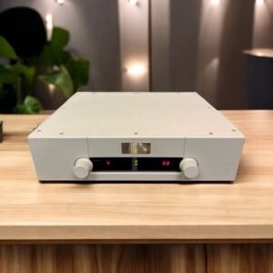 Pre Owned HiFi - New & Pre-owned Hi-Fi | SoundTribeAsia Goldmund Telos 390.5