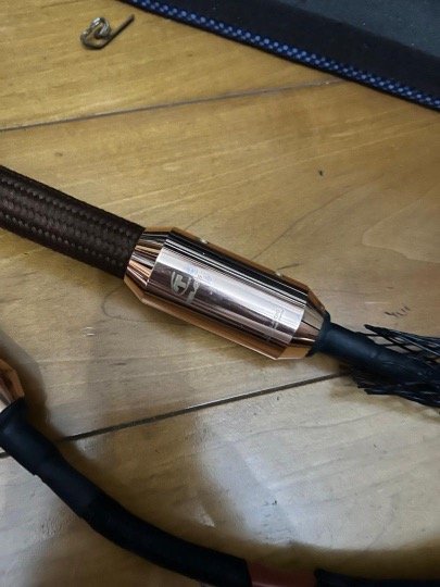 telos_audio_design_branda_sign_1768365325_e7cea40d_progressive Telos Audio Design Branda Signature Speaker Cables (2.5m Shotgun)