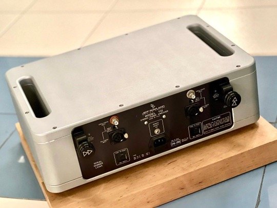 jeff_rowland_112_power_amp_1772096377_18e66dfd_progressive Jeff Rowland 112 Power Amplifier