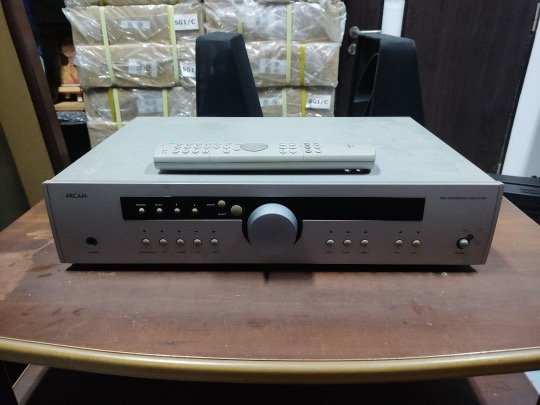 Arcam Diva A90 Integrated Amplifier