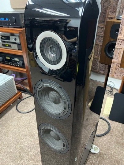 TAD Evo1 TX Speaker - New & Pre-owned Hi-Fi | SoundTribeAsia TAD Evo1 TX speaker