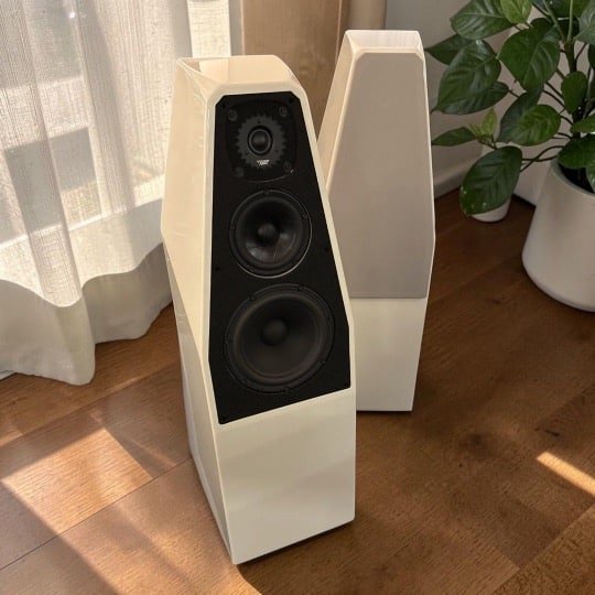 Wilson Audio SabrinaX Floorstanding Speakers